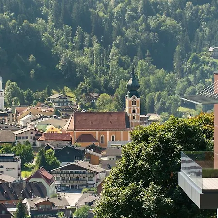 Tauernblick Szálloda