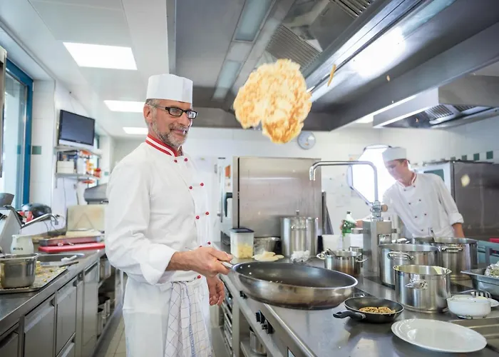 酒店 Tauernblick 斯拉德明